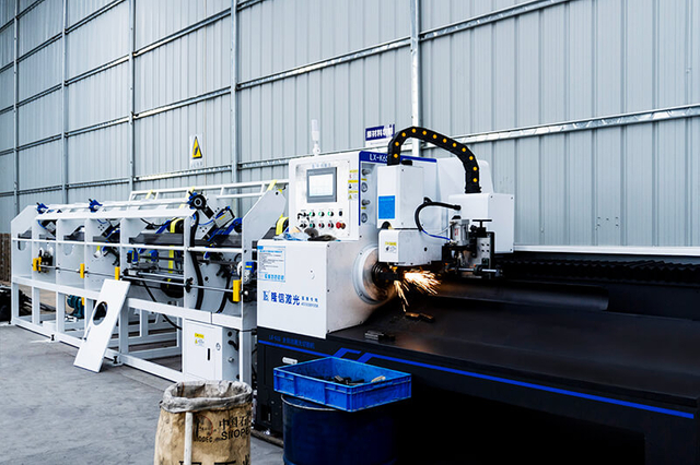 Laserschneidmaschine