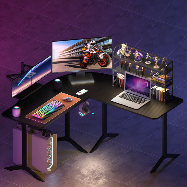  L-förmiger 57-Zoll-Schreibtisch mit Steckdosen und Monitorständer, Eckschreibtisch für das Heimbüro 